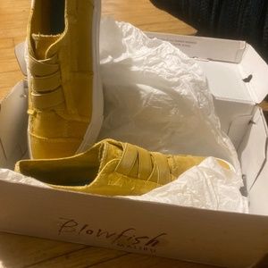 Yellow blowfish Marley shoes